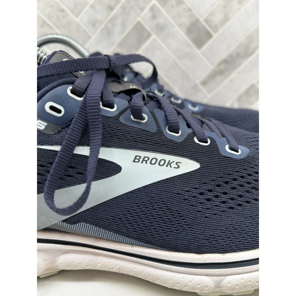Brooks Ghost 15 Running Shoes Womens Size 9.5 D 9.5D Navy Blue Athletic Sneakers